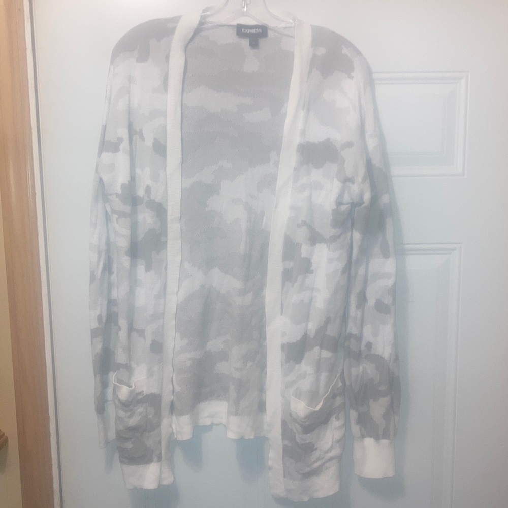 Express Gray and White‎ Camo Cardigan S